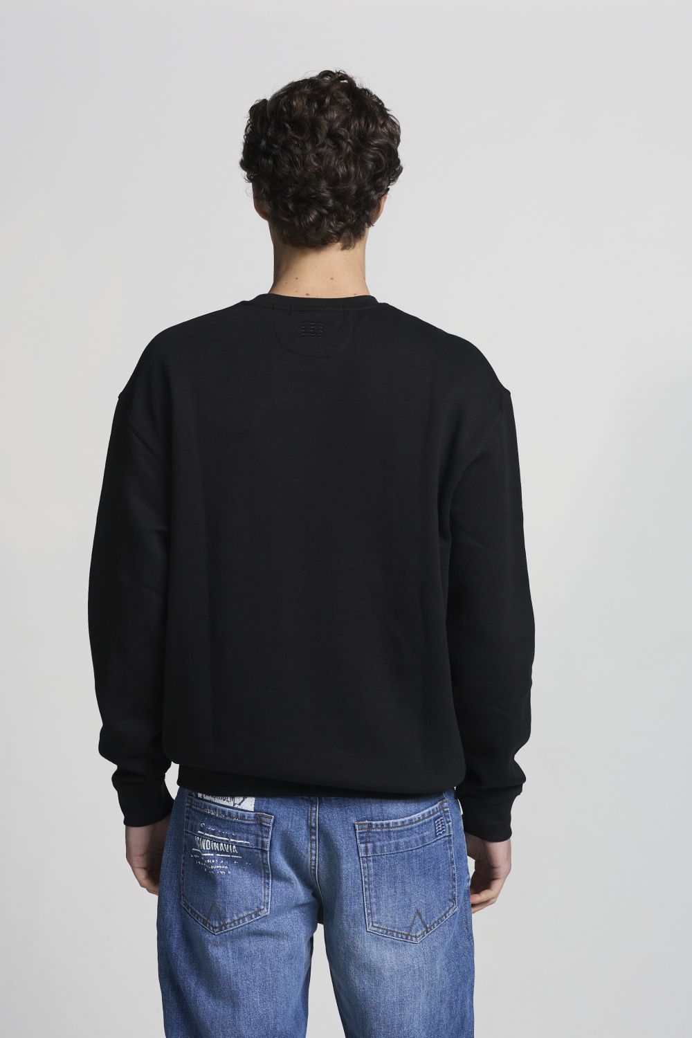 Basic Sweater Black