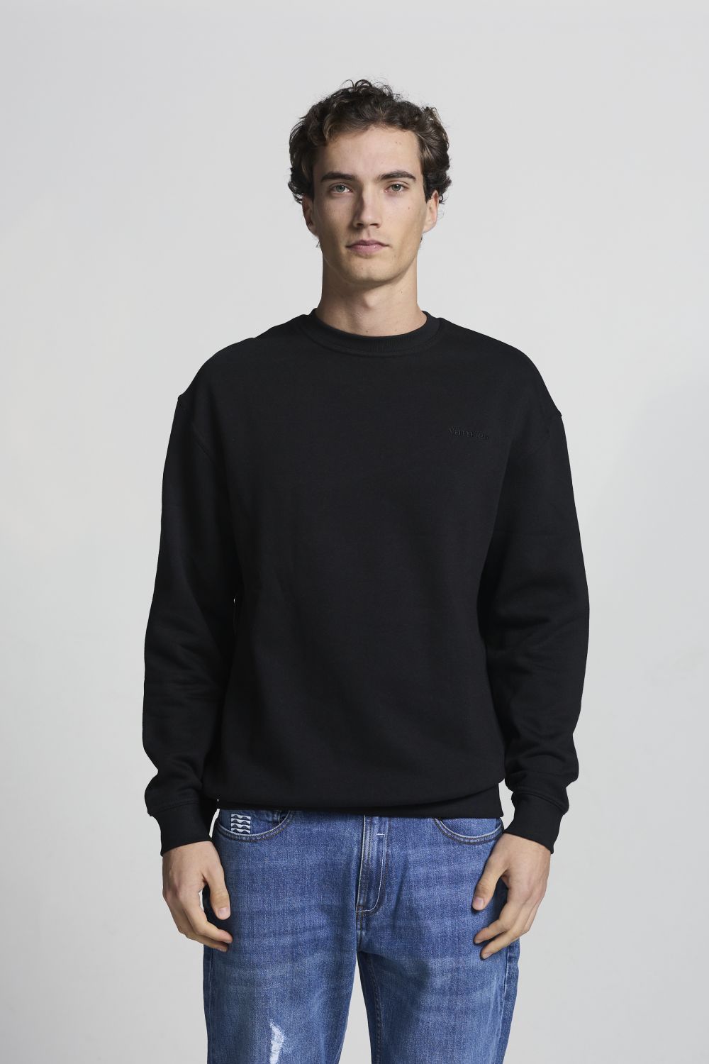 Basic Sweater Black