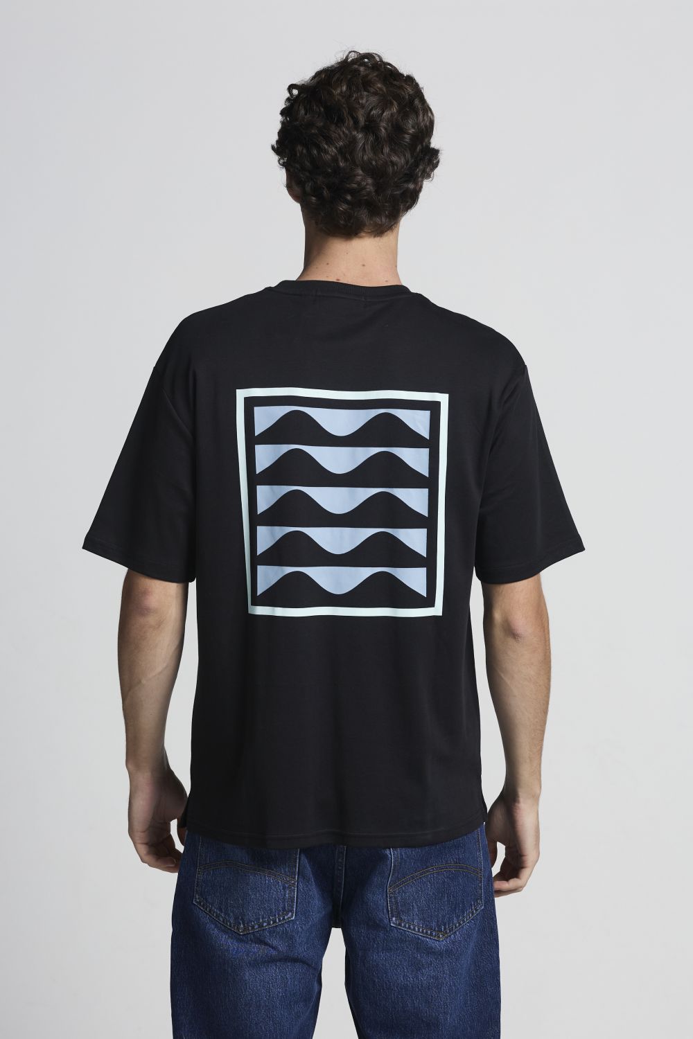 Oxie Tee Black