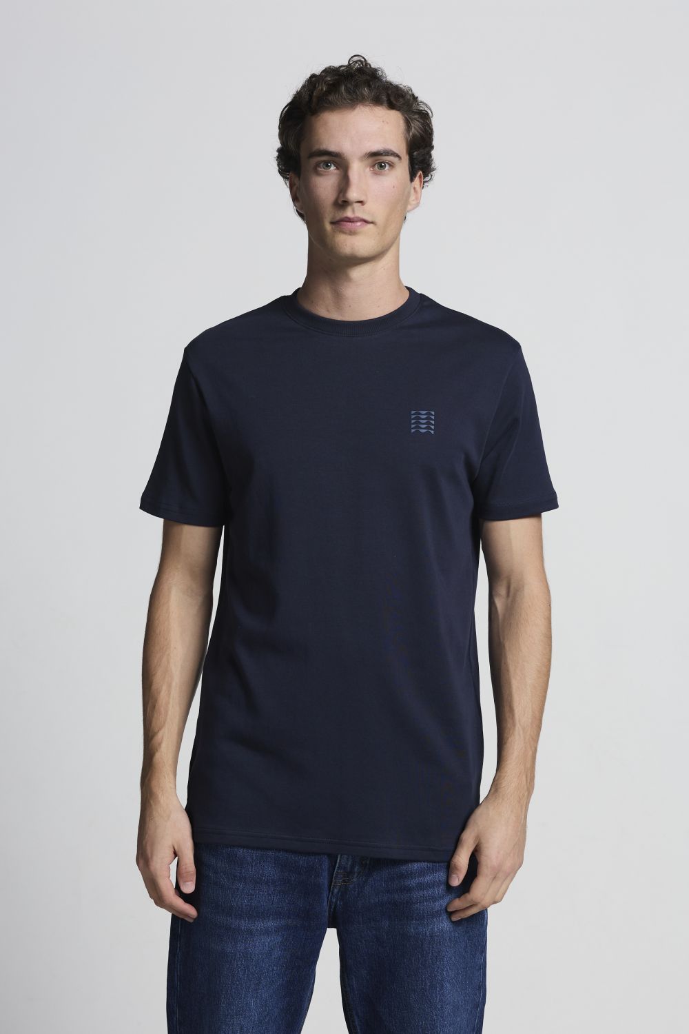 Roski Tee Navy