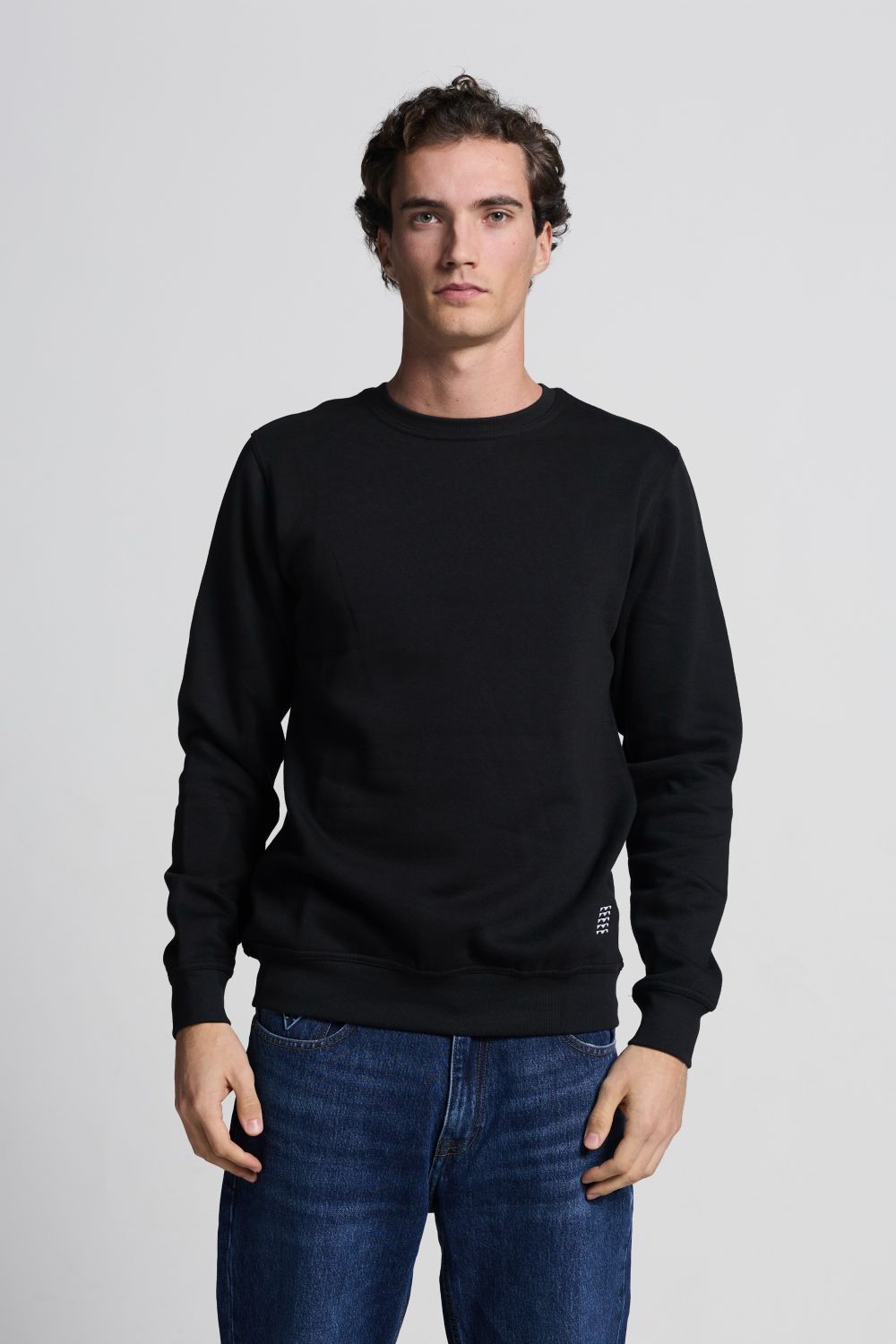 Wicklow Sweater Black